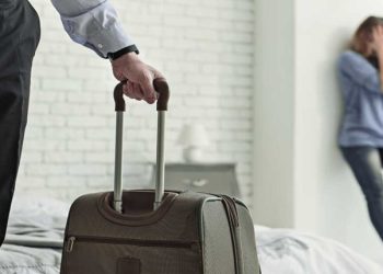 مجازات ترک منزل توسط مرد