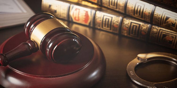 وکیل قتل