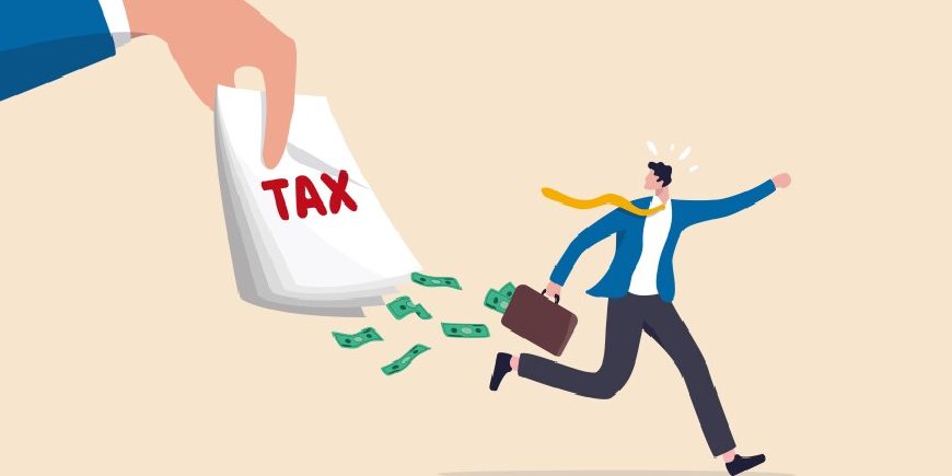 مقایسه تخلف و جرم مالیاتی